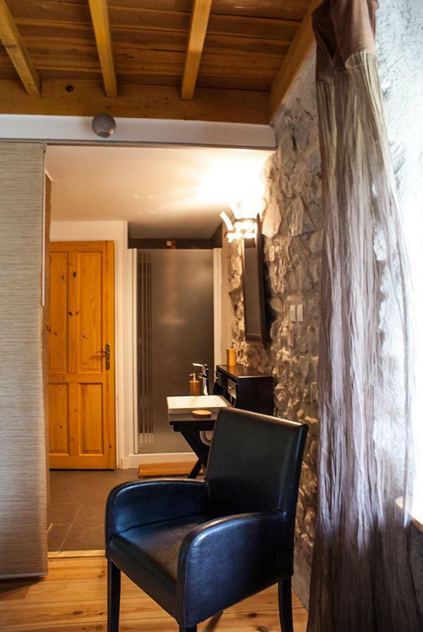 Le Colombier Bed & Breakfast Glandage Exterior photo