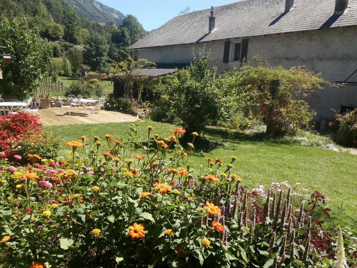 Le Colombier Bed & Breakfast Glandage Exterior photo